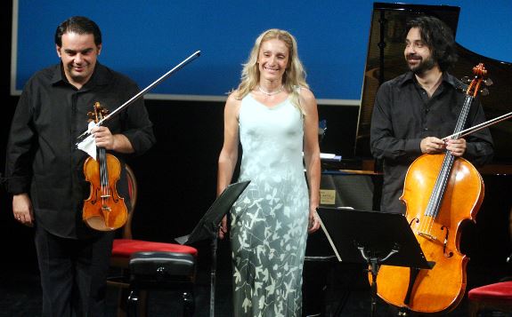 Μουσική δωματίου στην Ελλάδα σήμερα - Το τρίο με πιάνο, «Artis» Piano Trio